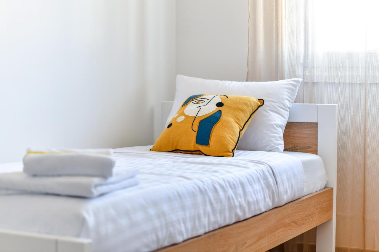 זאדאר Spacious Apartment Nero With Free Parking מראה חיצוני תמונה
