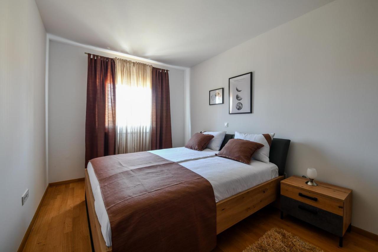 זאדאר Spacious Apartment Nero With Free Parking מראה חיצוני תמונה
